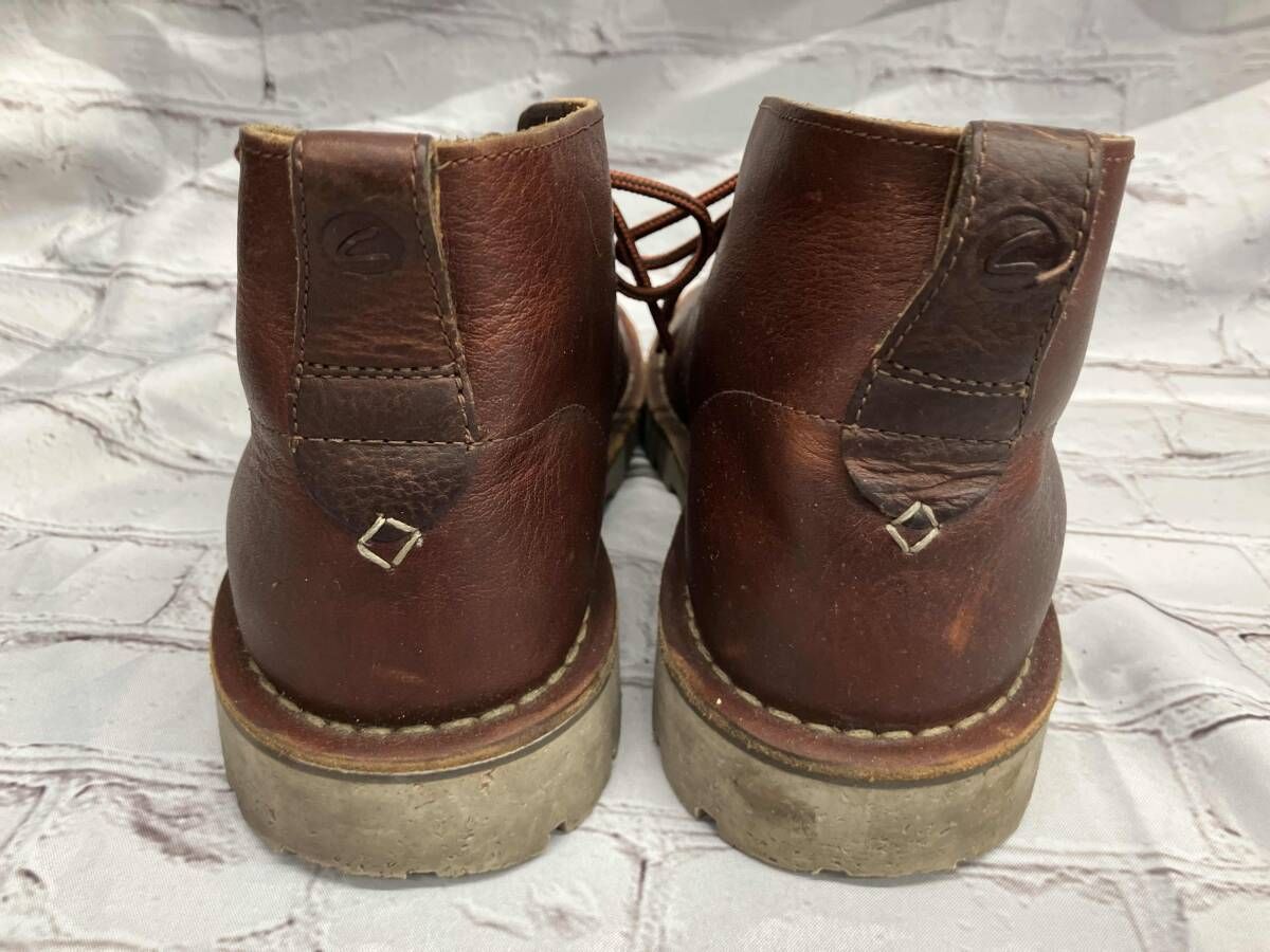 Clarks ワラビーブーツ デザートブーツ オーバーデールミッドチャッカブーツ クラークス ブラウン 茶色