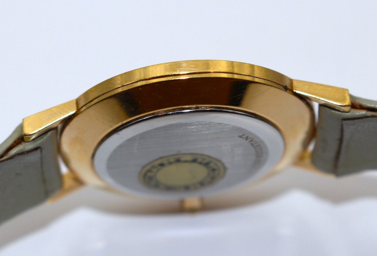  VRW-1511 時計 MOVADO モバード 87-33-882 GR文字盤 メンズ クォーツ 腕時計 稼働品 腕時計(クォーツ) 腕時計(アナログ)