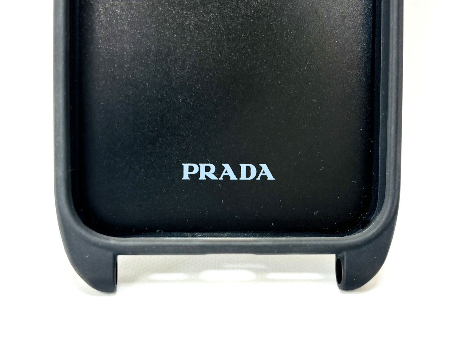 PRADA プラダ 1ZH172 サフィアーノレザー トライアングルロゴ iPhone14