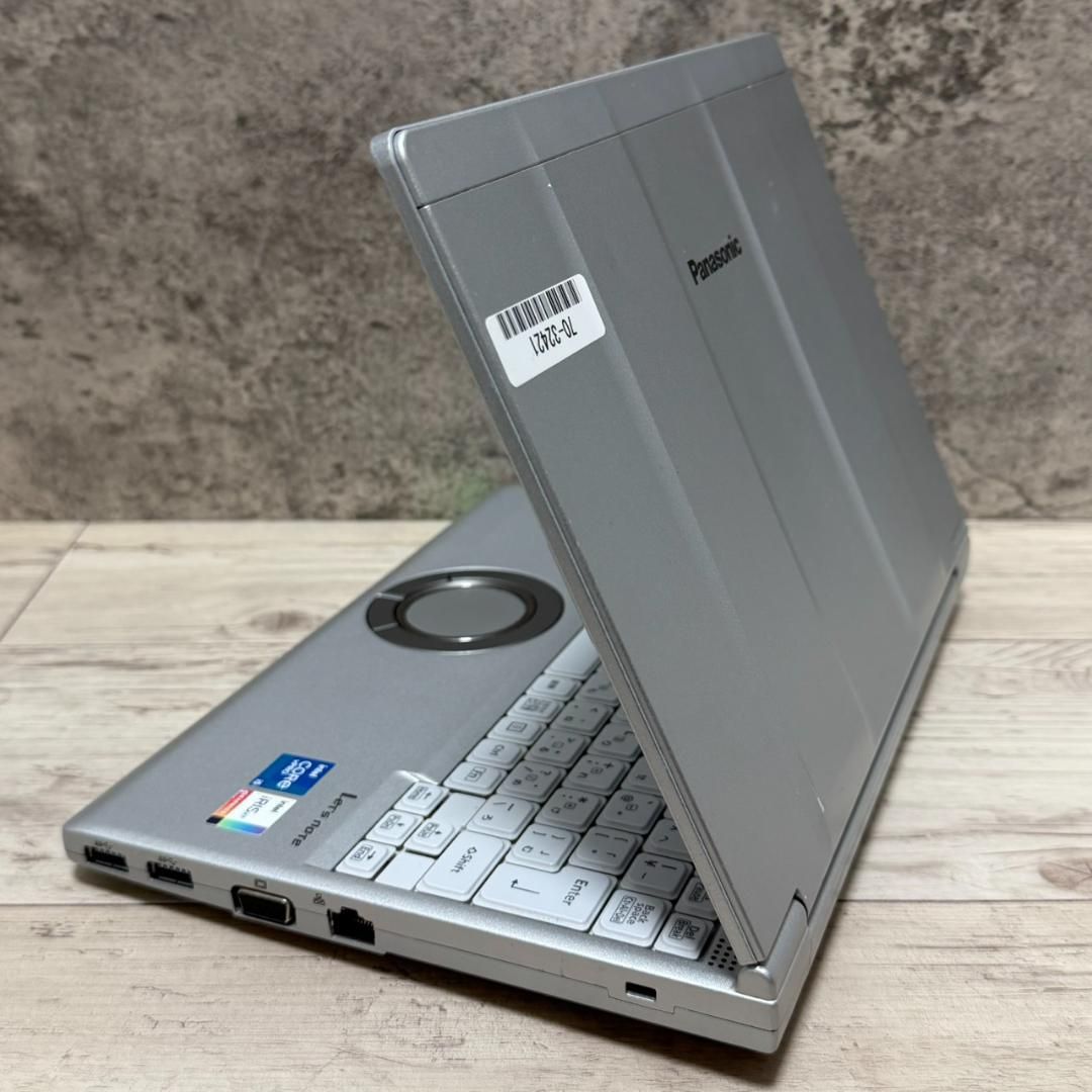 レッツノート CF-SV1/11世代i5/16G/SSD256G/ノートパソコン Office付き