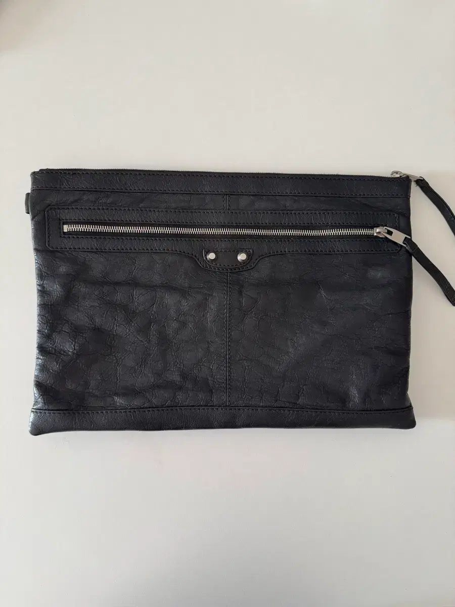 バレンシアガ モーター クラッチバッグ