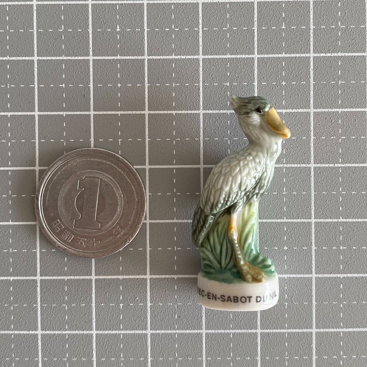 ハシビロコウのフェーブ／鳥／フランス雑貨／陶器ミニチュア