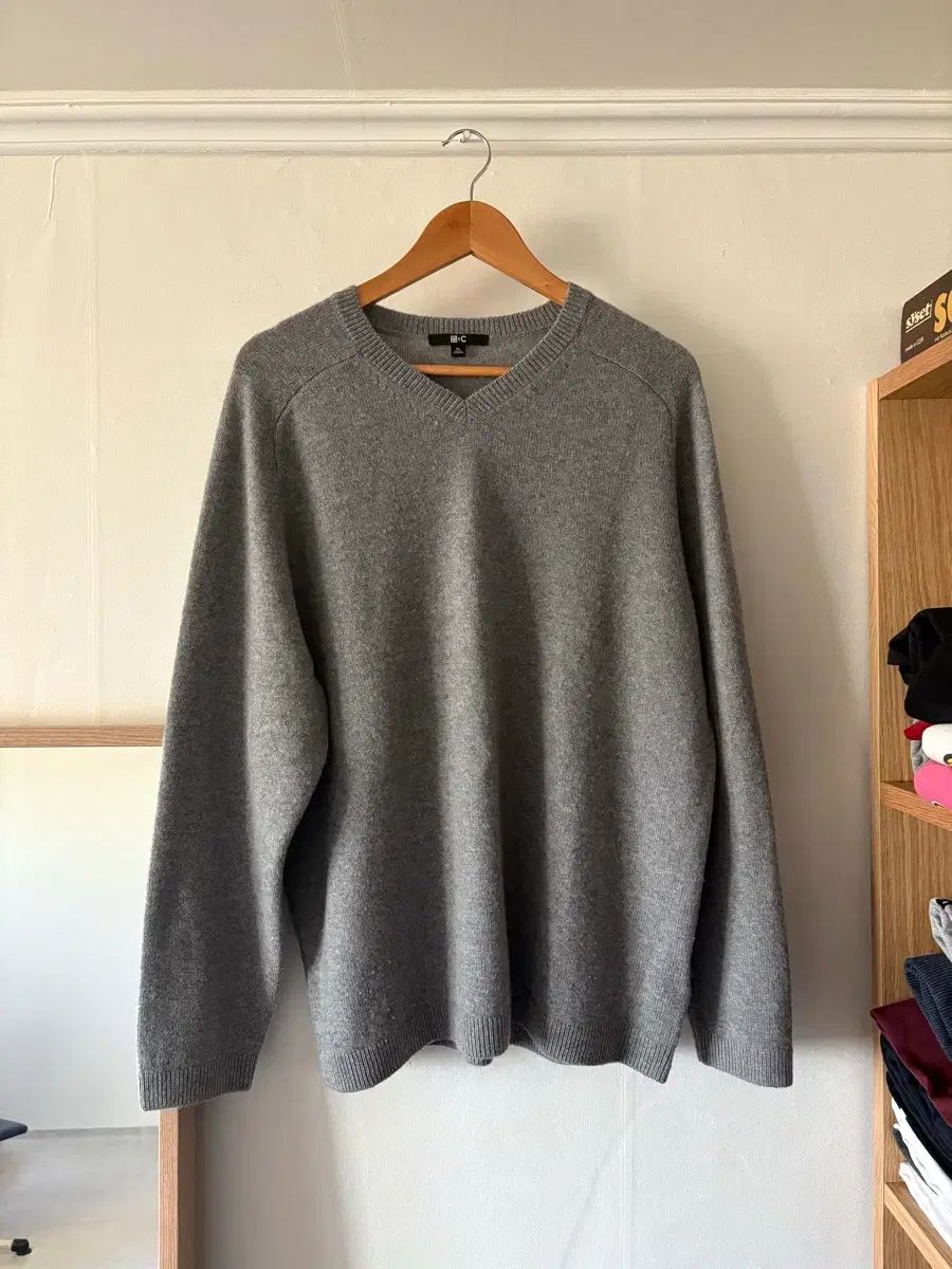 UNIQLO U カシミア Vネックニット