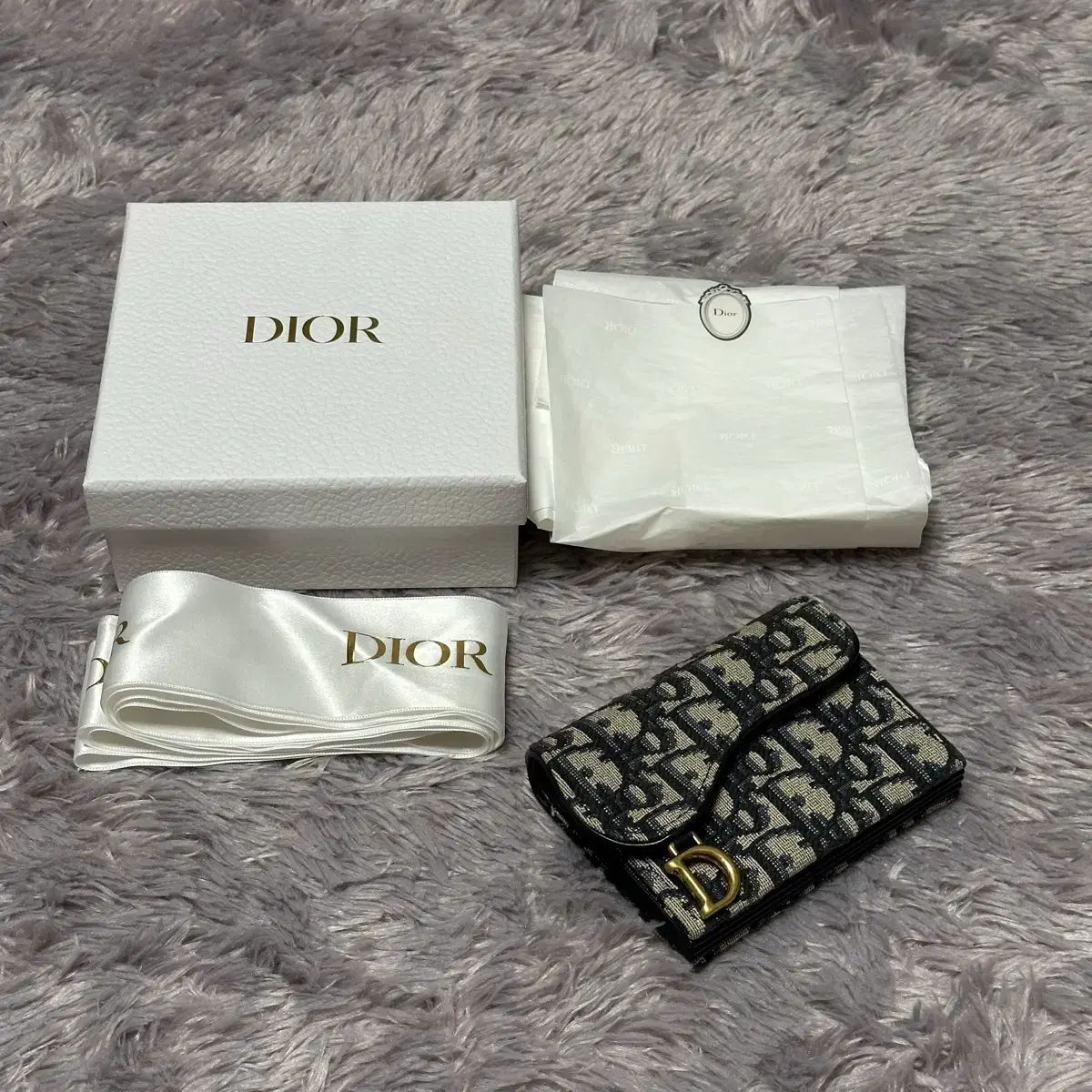 Dior オブリーク