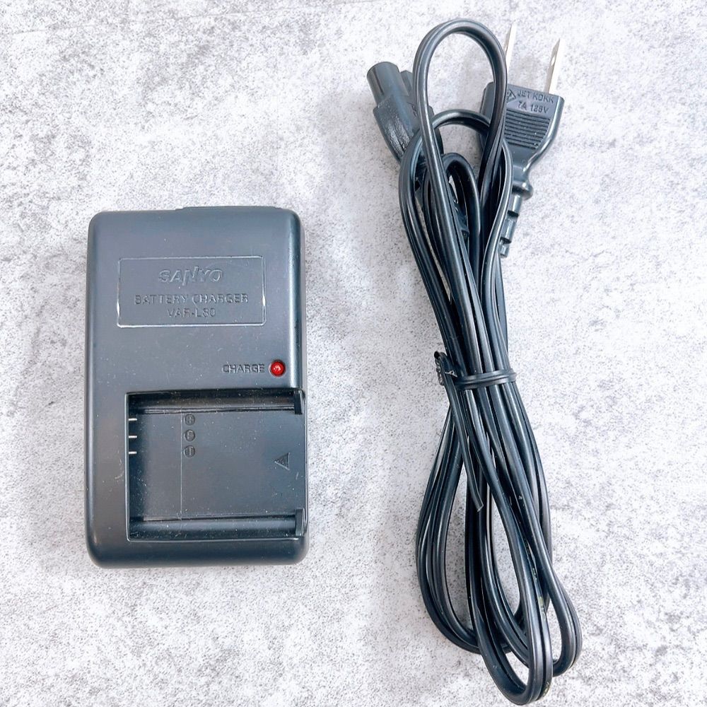  H-452 SANYO デジタルムービーカメラ Xacti DMX-CG 11 オレンジ 動作品 10メガピクセル フルHD対応 防水デザイン コンパクトビデオカメラ その他 ビデオカメラ