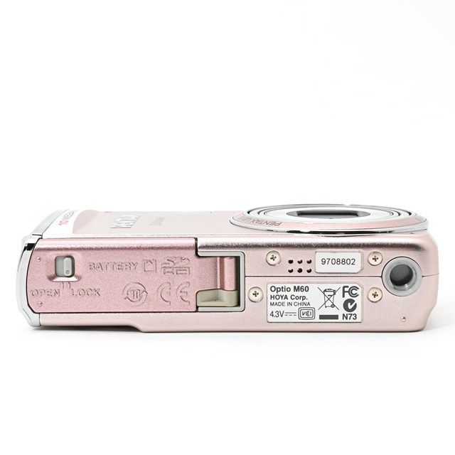 内部動作音はあるものの外観は非常に で丁寧に扱われてきた個体