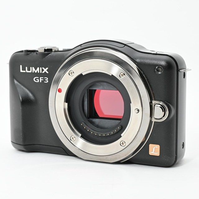 並品 Panasonic LUMIX GF 3 ボディ エスプリブラック DMC-GF 3-K｜コンパクトで扱いやすいミラーレス一眼｜液晶に軽微なコーティング剥がれはあるが動作良好で実用性の高い一台