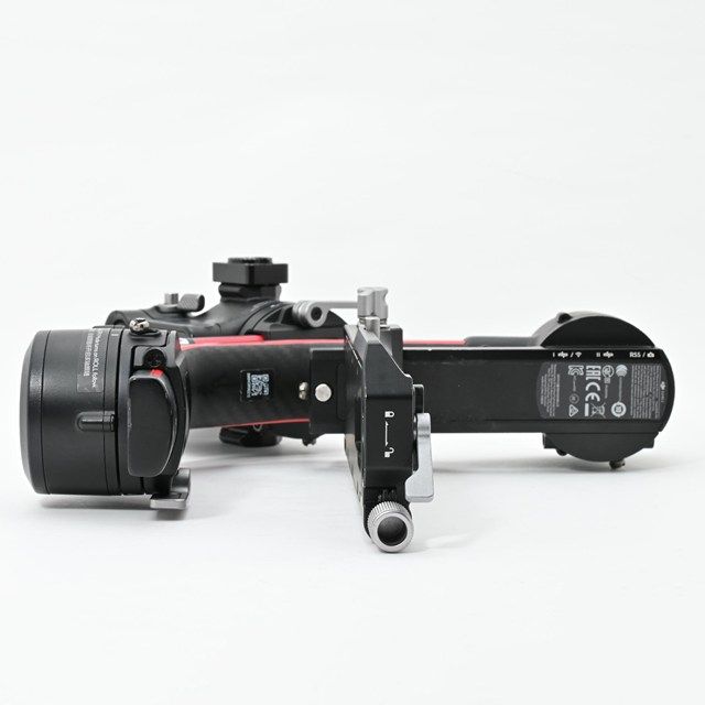 kg対応の3軸手持ちジンバル｜カーボンファイバー製で高剛性｜使用感はあるが動作良好でプロ映像制作にまだまだ使える一式