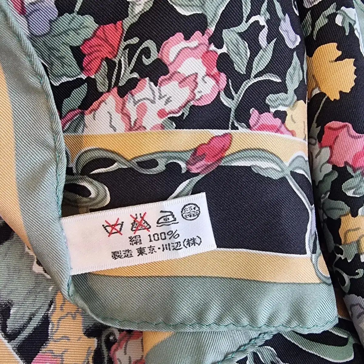 パータン シルクスカーフ