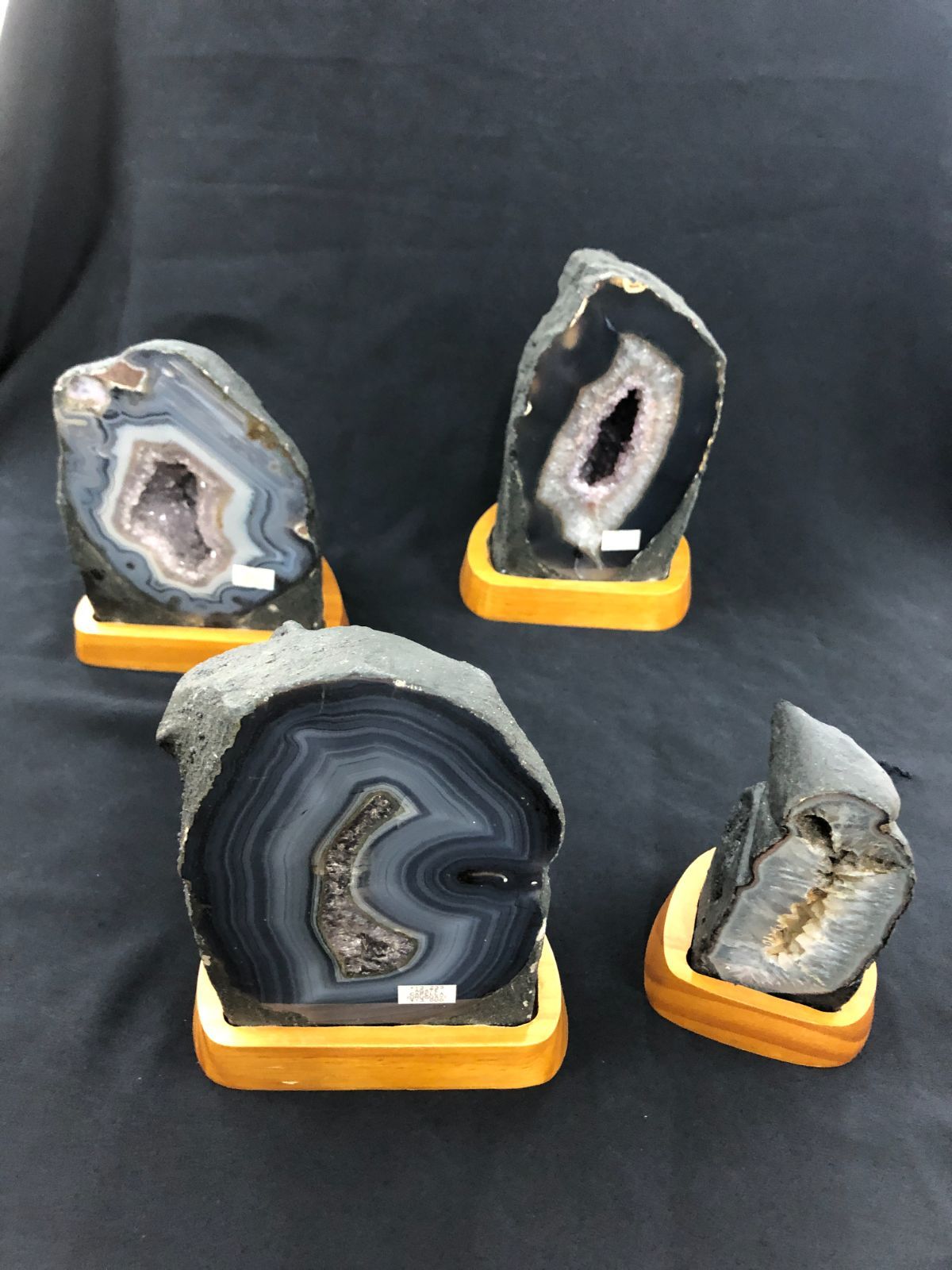 アゲートミニカペラ 台座付き ウルグアイ産