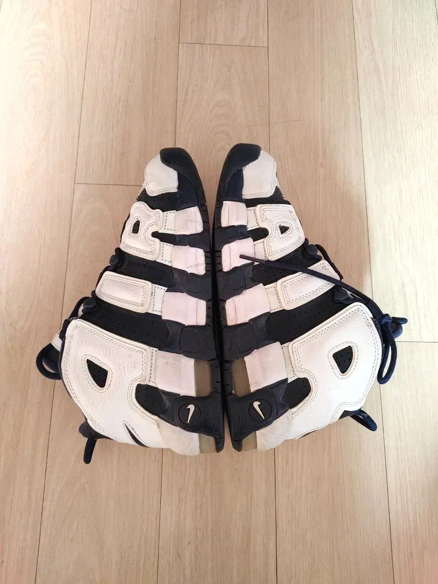 ナイキ エア モア アップテンポ オリンピック /235 - メルカリ