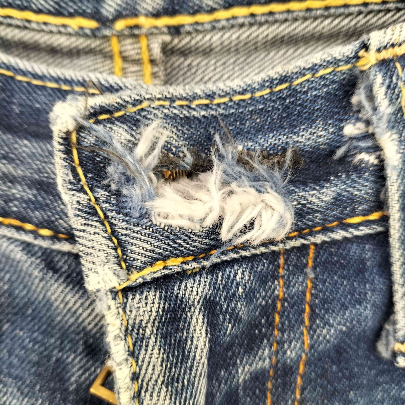 USED古着(ユーズドフルギ) CONE DEEPTONE DENIM USA製 セルビッチデニム フレアパンツ メンズ 表記無 【中古】【ブランド古着バズストア】 ユーズドフルギ USED古着 CONE DEEPTONE DENIM USA製 セルビッチデニム