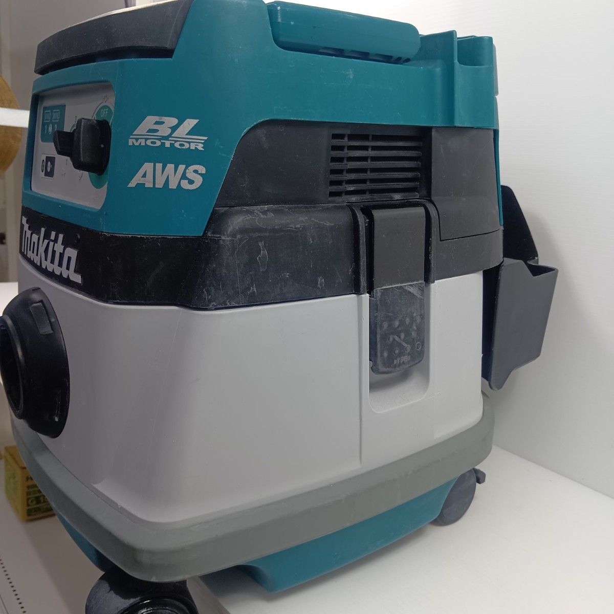 MAKITA マキタ 集じん機 ホース付属 コードレス式 18v×2 VC867D ブルー