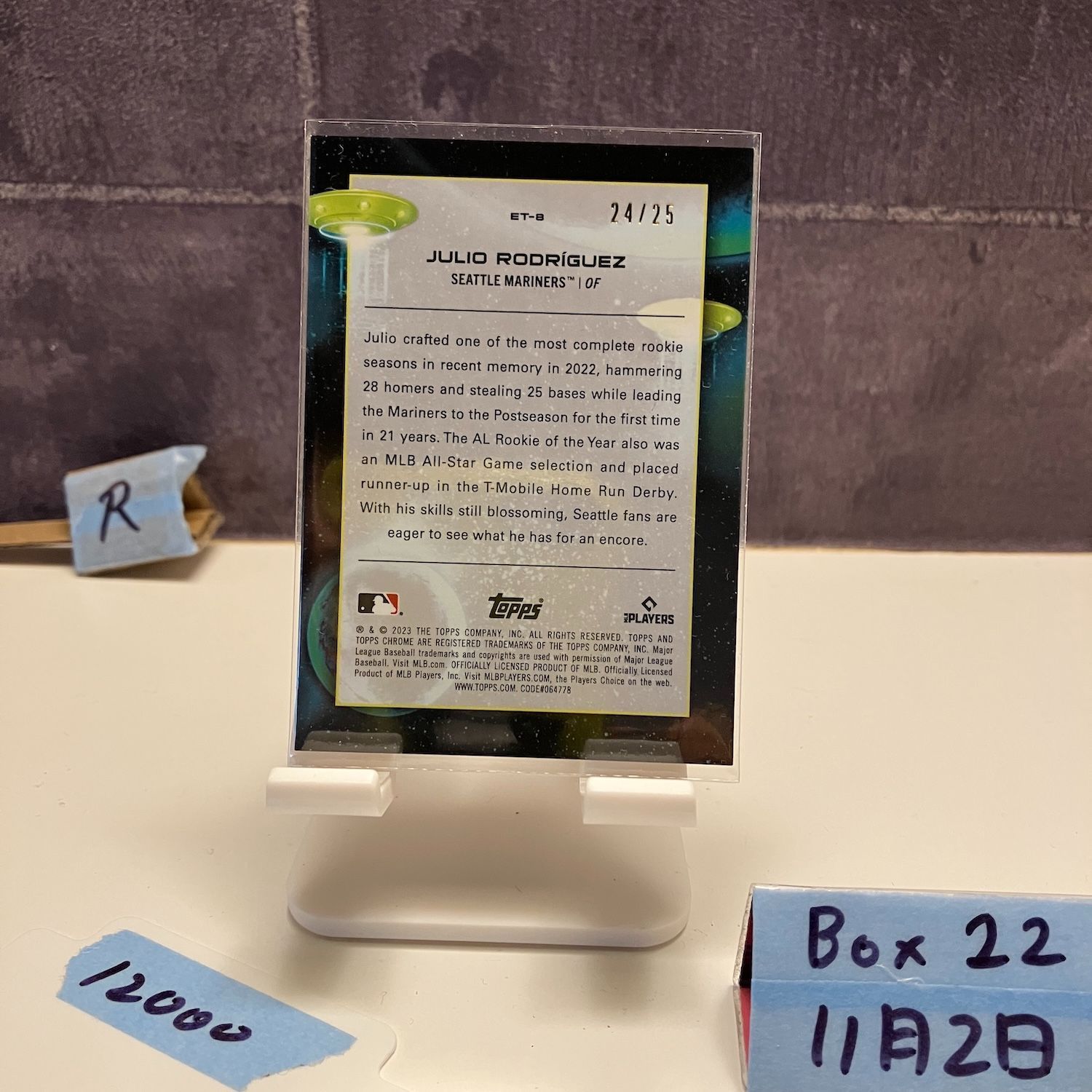 2025 Topps Chrome Julio Rodriguez 24 25 Seattle Mariners Extraterrestrial Talent Refractor カード