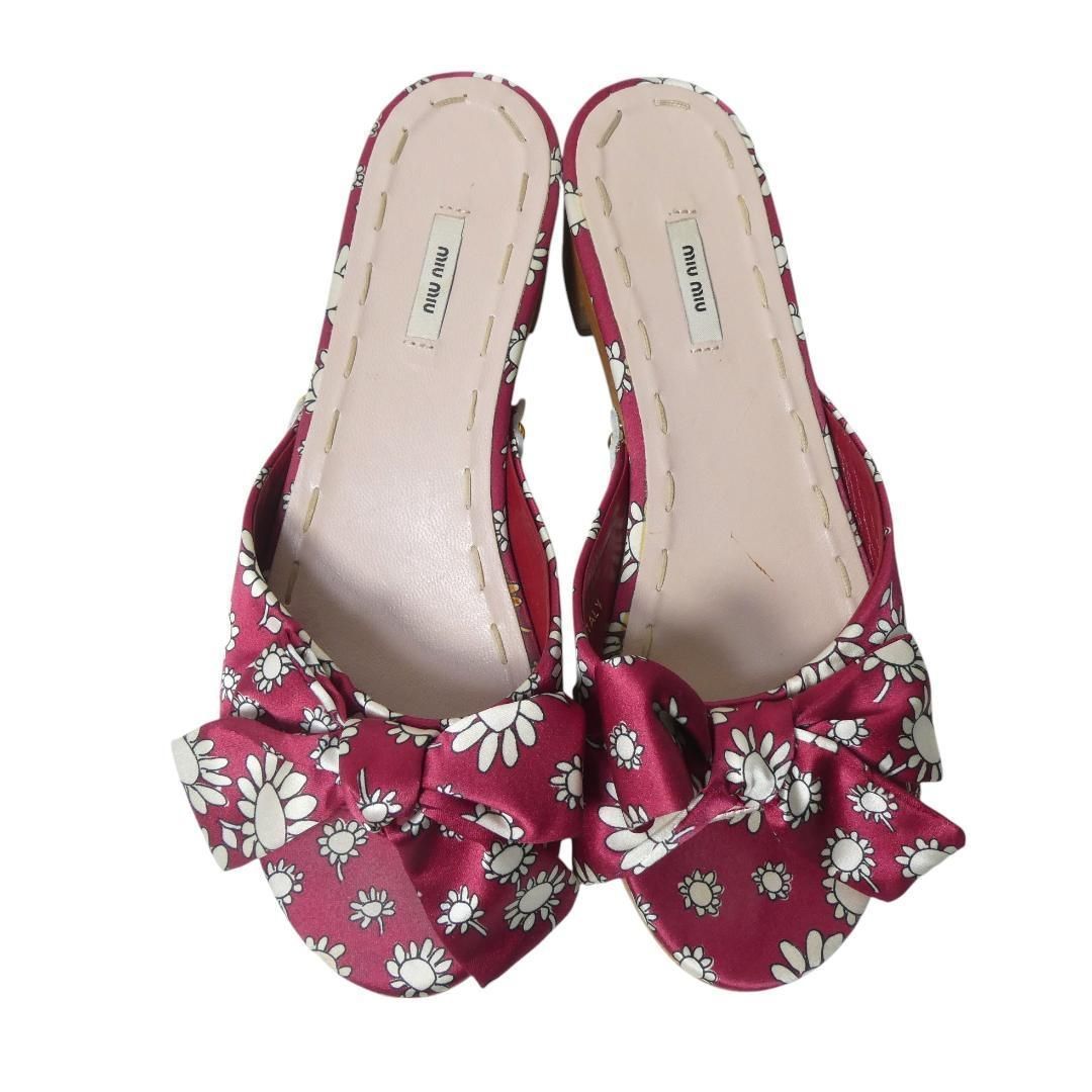 美品 MIU MIU ミュウミュウ サイズ35.5 約22.5㎝ 花柄 リボン スタッズ