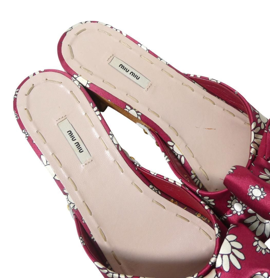 美品 MIU MIU ミュウミュウ サイズ35.5 約22.5㎝ 花柄 リボン スタッズ