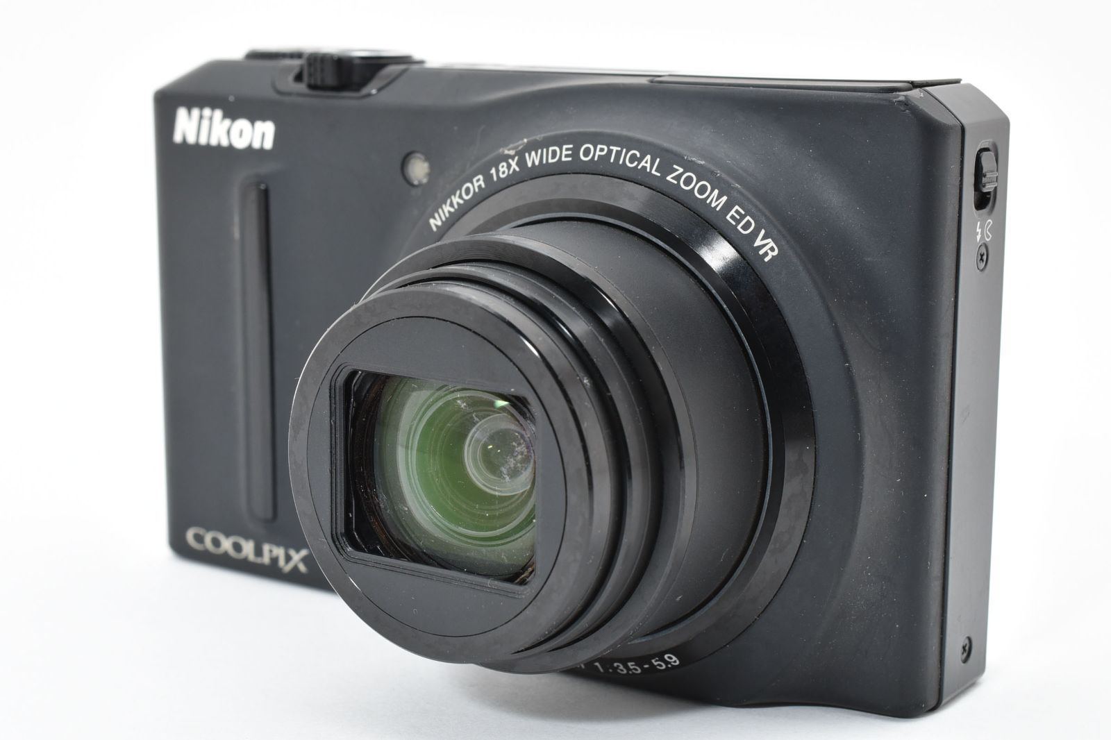Nikon coolpix S 9100