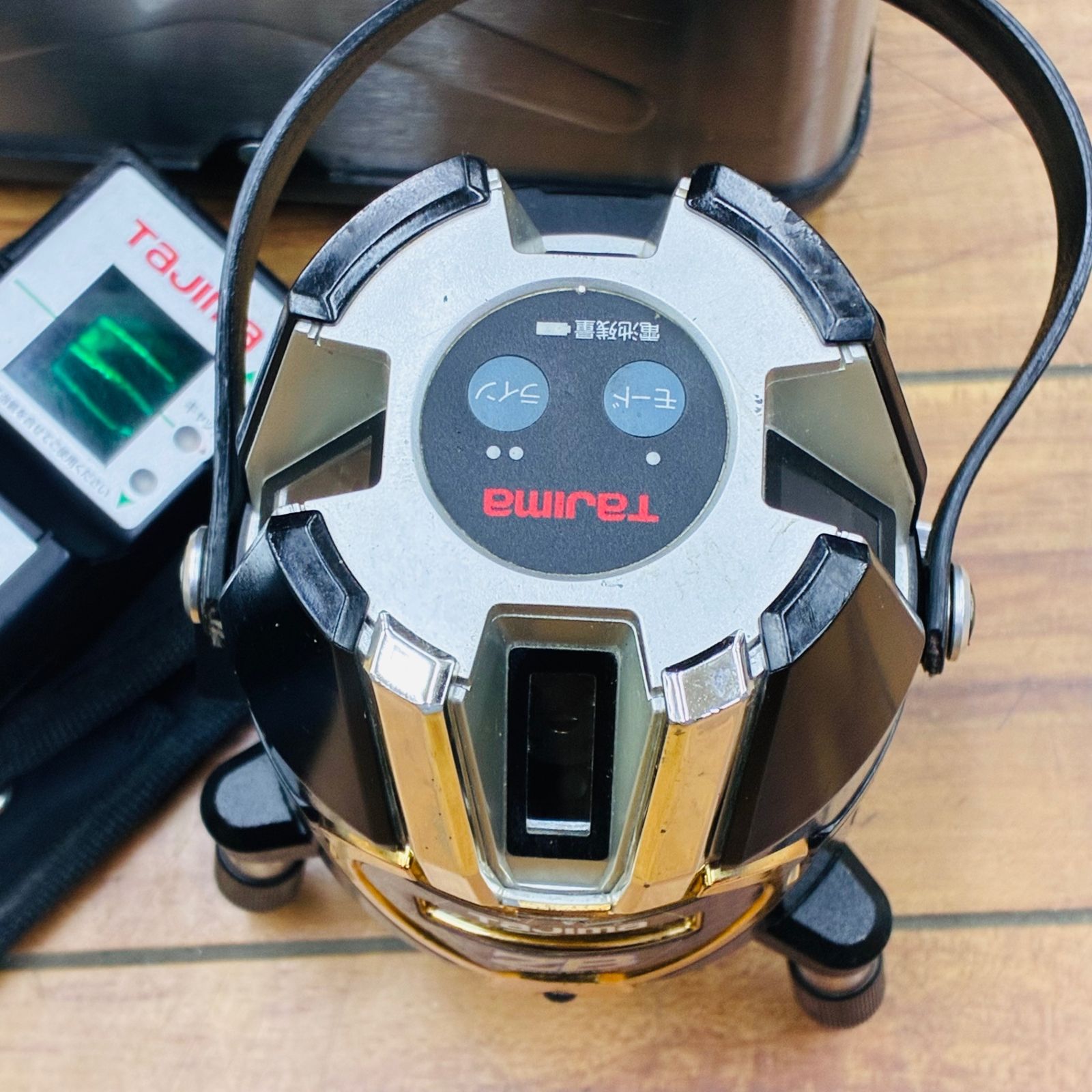 ブルーグリーン レーザー墨出し器