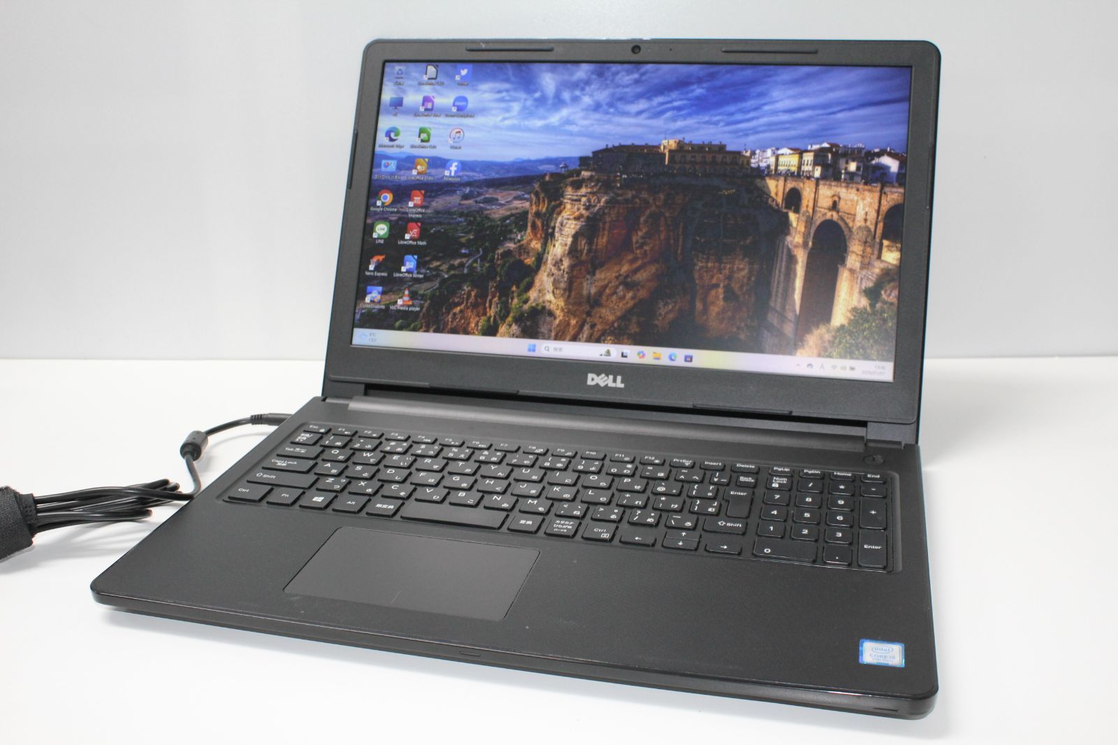 【中古ノートPC】Dell〈Inspiron 15（3567）〉Intel Coe i5/SSD512GB/メモリ8GB ⑥ 中古】Dell Inspiron 15 Core i5/SSD512GB/8GB - メルカリ