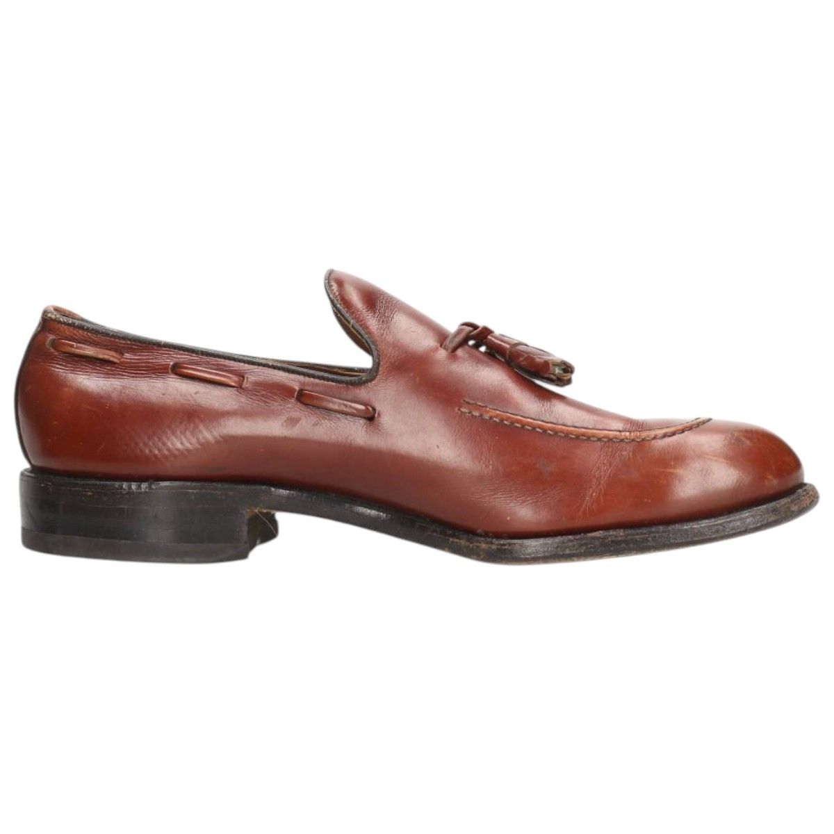 タッセルローファー