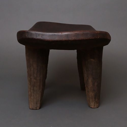 アフリカ コートジボワール セヌフォスツール アフリカ コートジボワール セヌフォスツール No.11 セヌフォ族 椅子