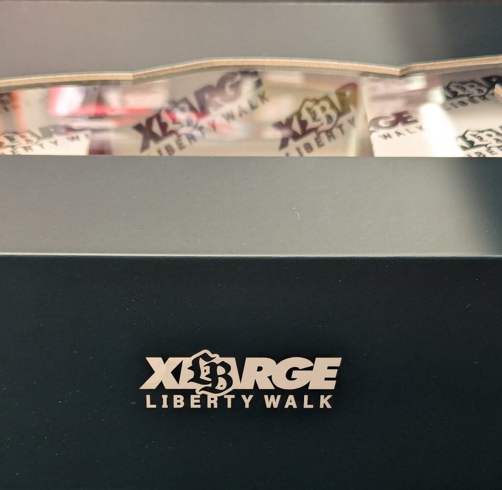 XLARGE GOLD