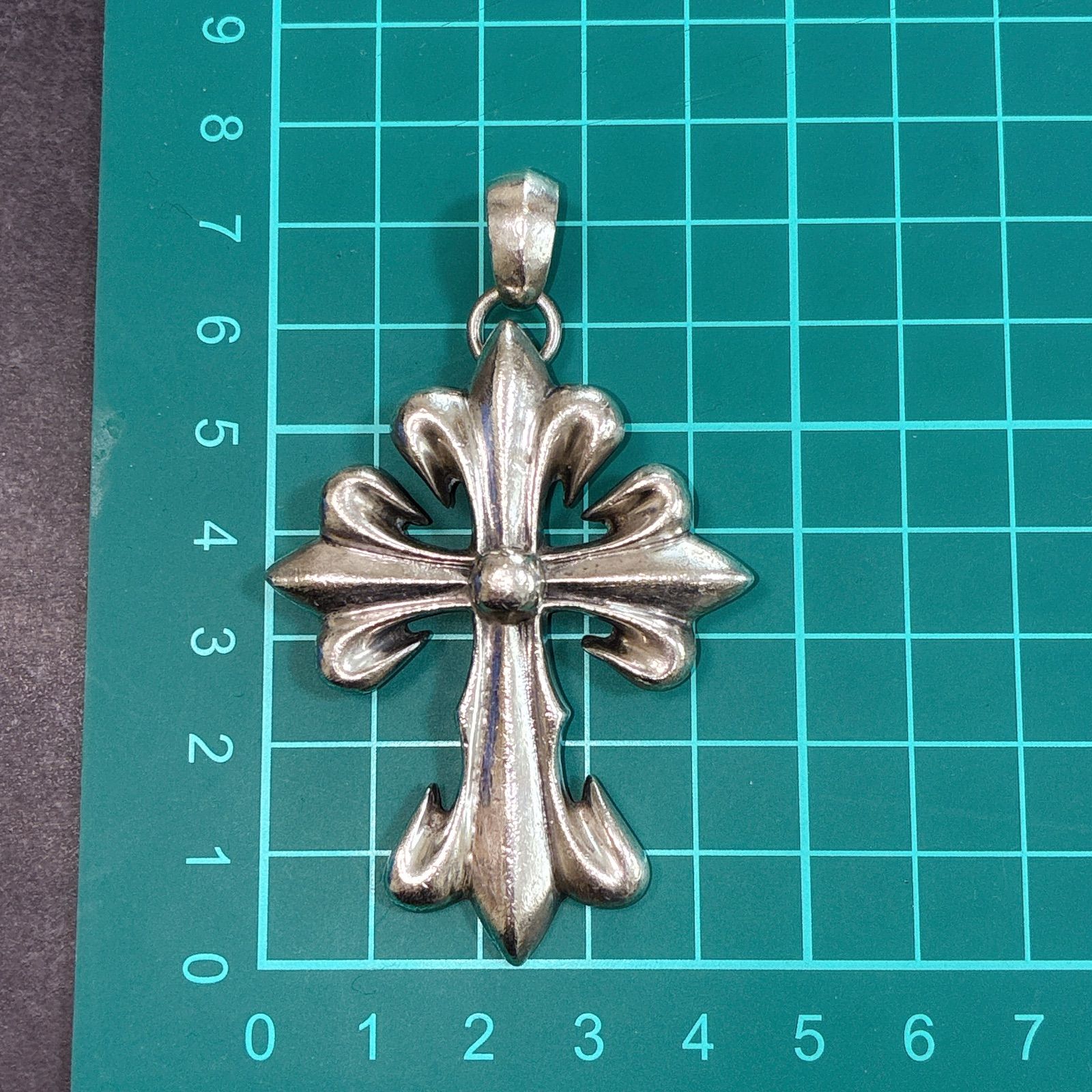 アルズニ クロス ペンダント シルバー 950 ネックレス