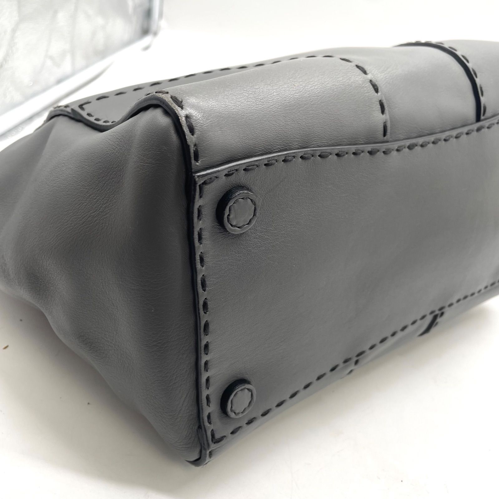 PRADA プラダ シティカーフ ショルダーバッグ ハンドバッグ 2way 三角 