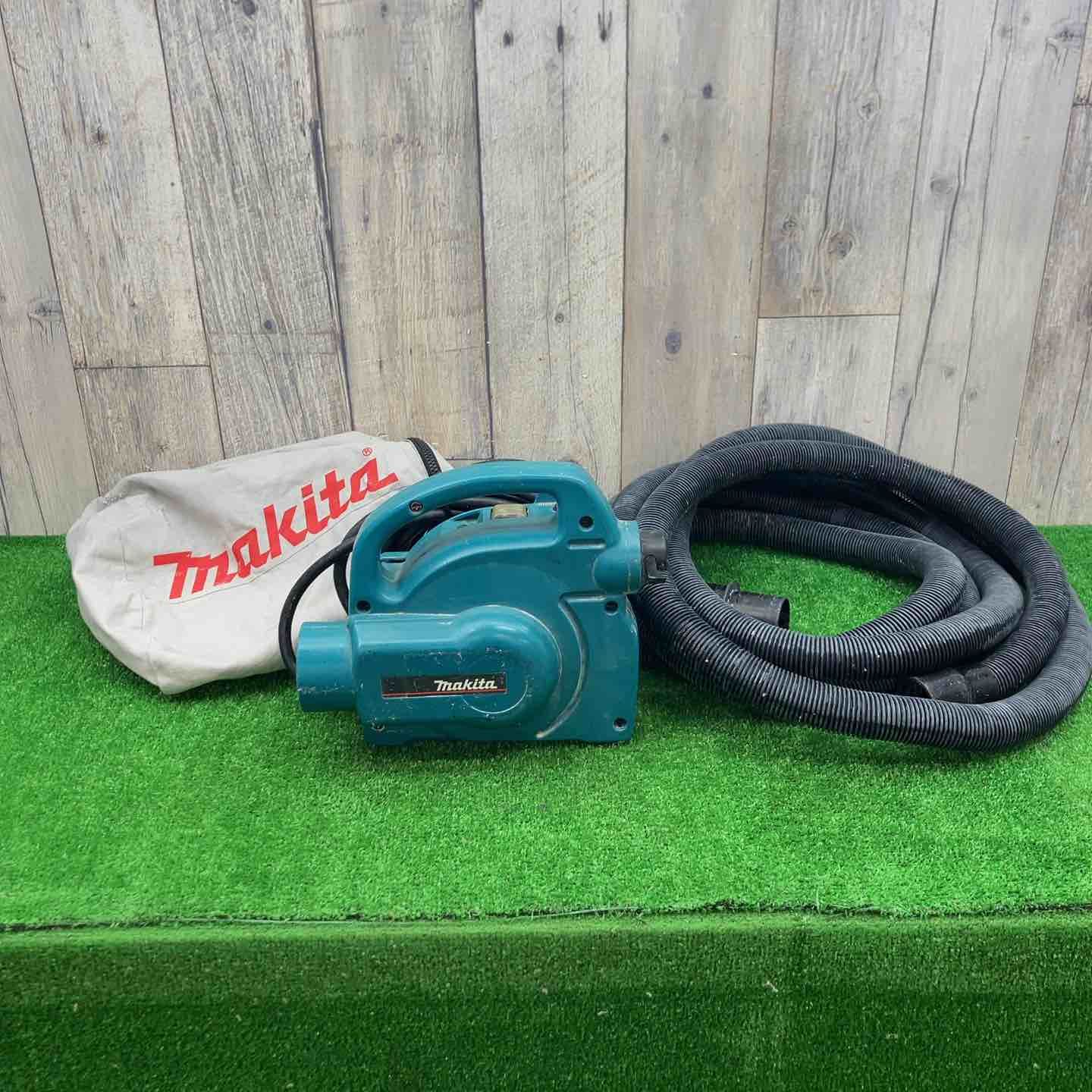 品 マキタ makita 小型集じん機 乾式 450 P 頑張ってきれいにしました アクトツー M