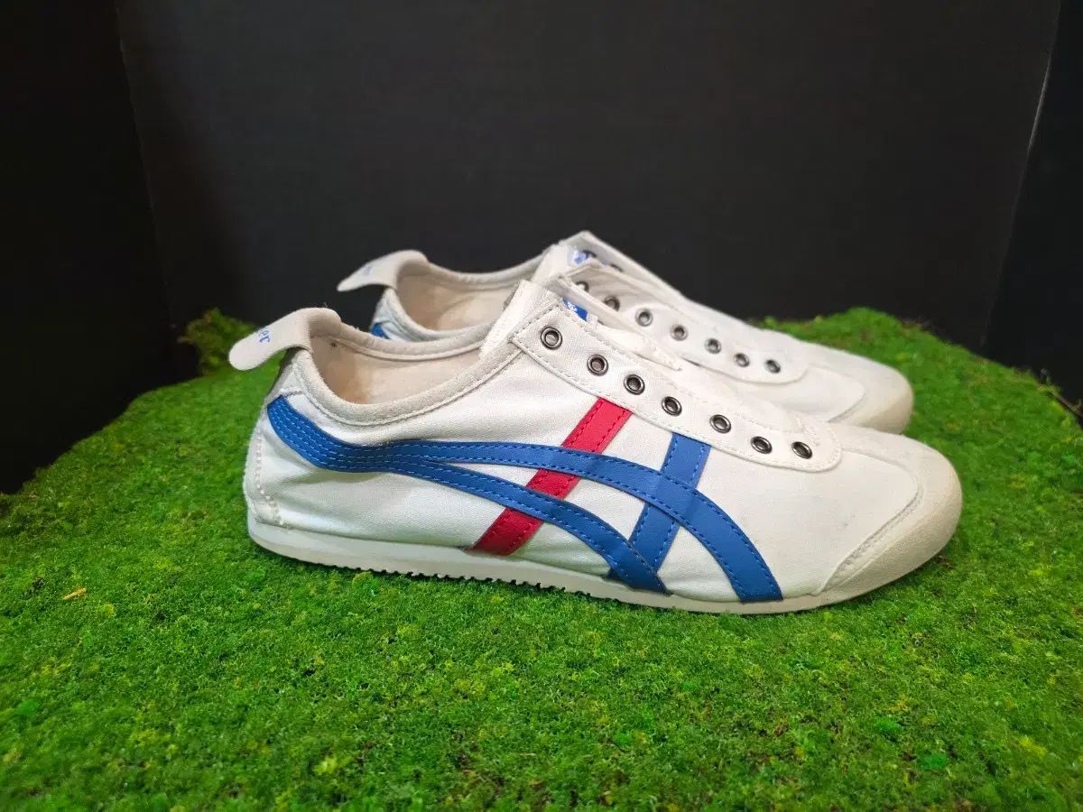 270 mm オニツカタイガー マキシコ 66 スリッポン