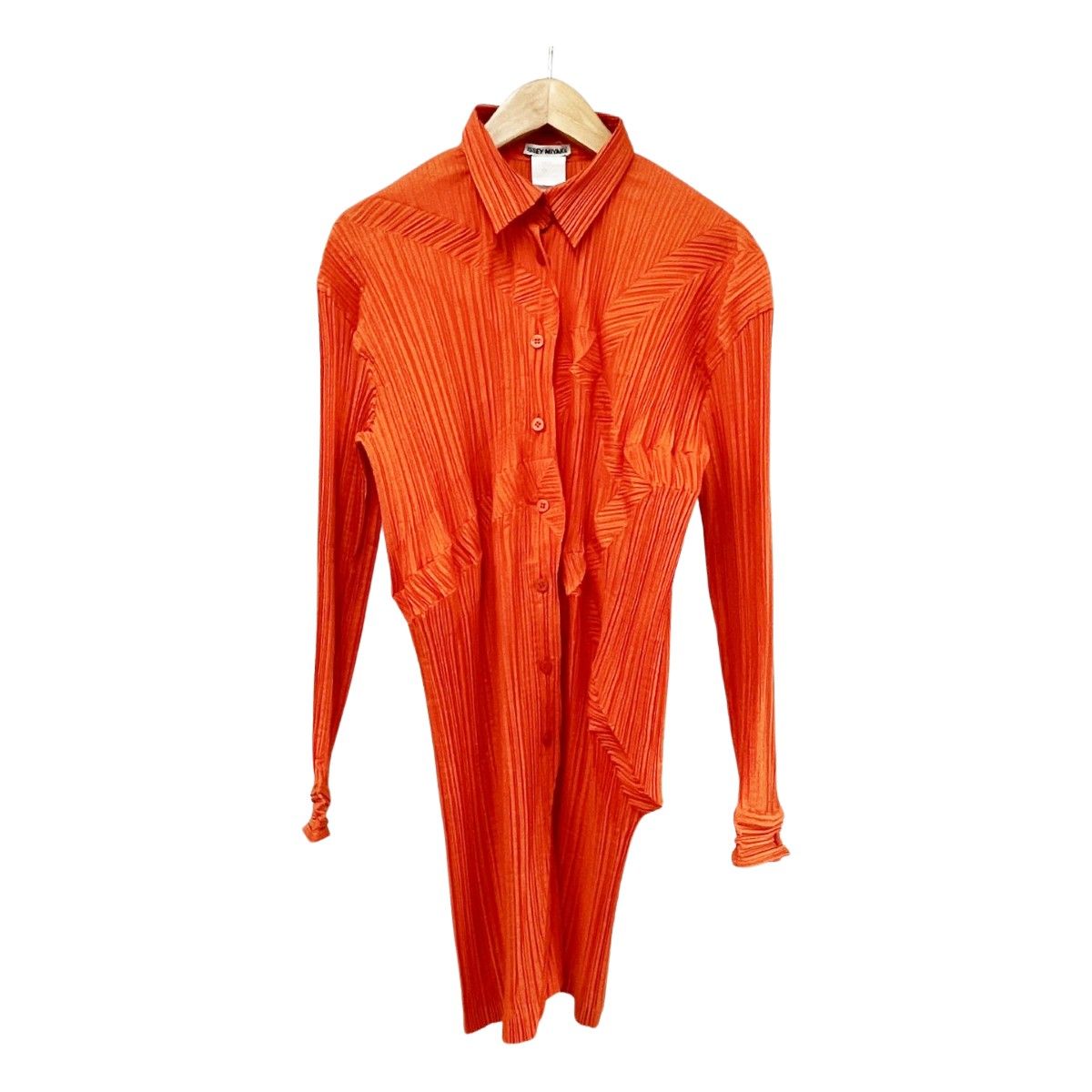 イッセイミヤケ　　長袖 2026年最新】ISSEY MIYAKE カラー：ブラック系 長袖の人気アイテム