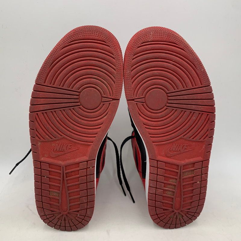 ミッド スニーカー