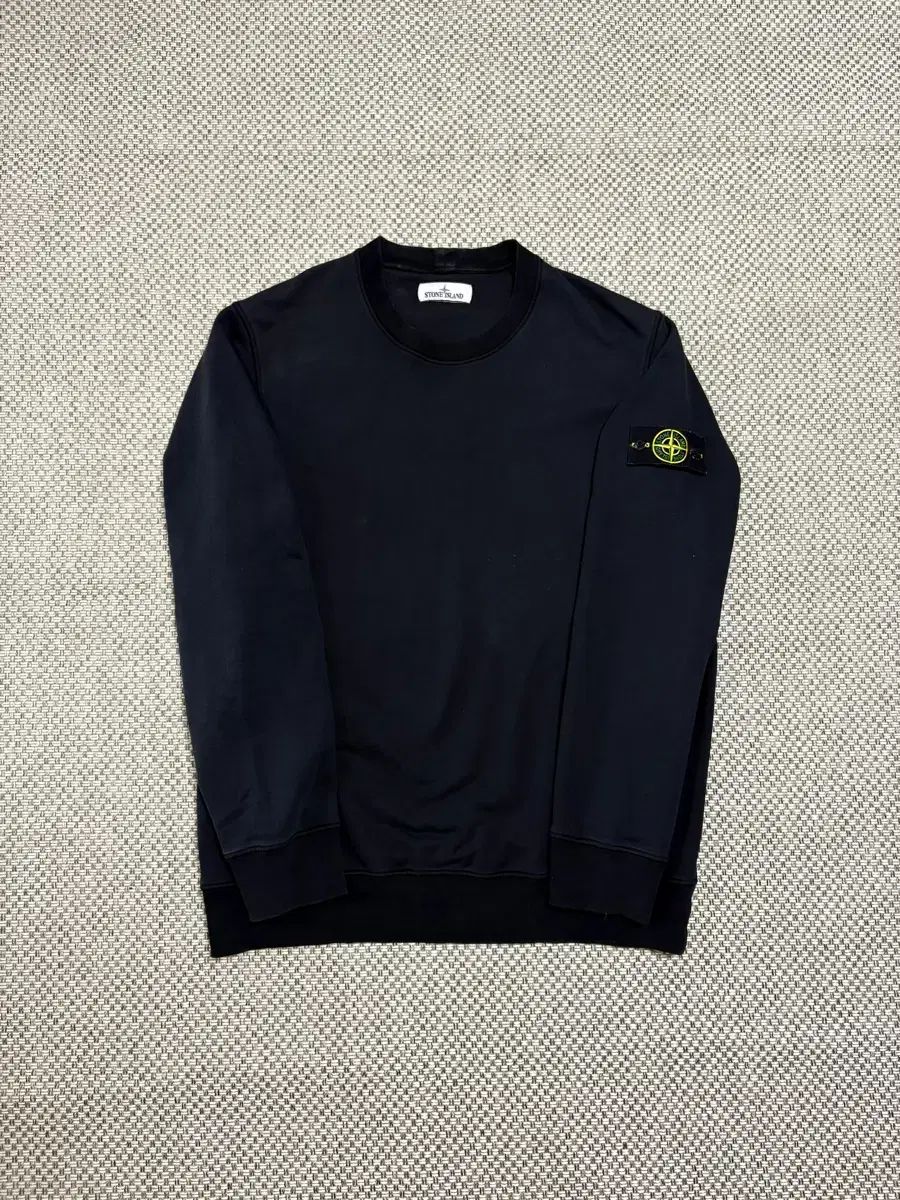 Stone Island コンパスバッジ スウェットシャツ | ブラック STONE 