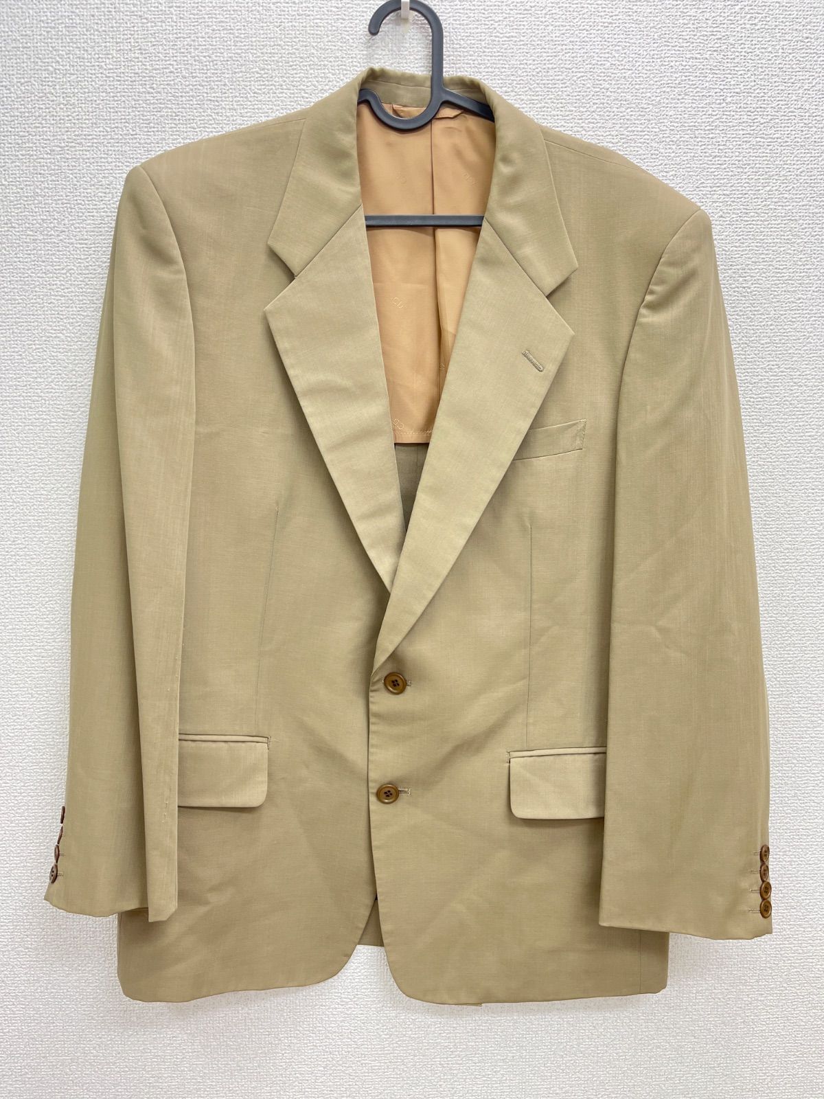 【美品】正規品　Christian Dior ベージュスーツ　セットアップ Christian Dior - クリスチャンディオール スーツ セットアップ シルク