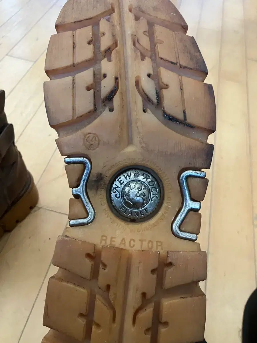 マムート メタル