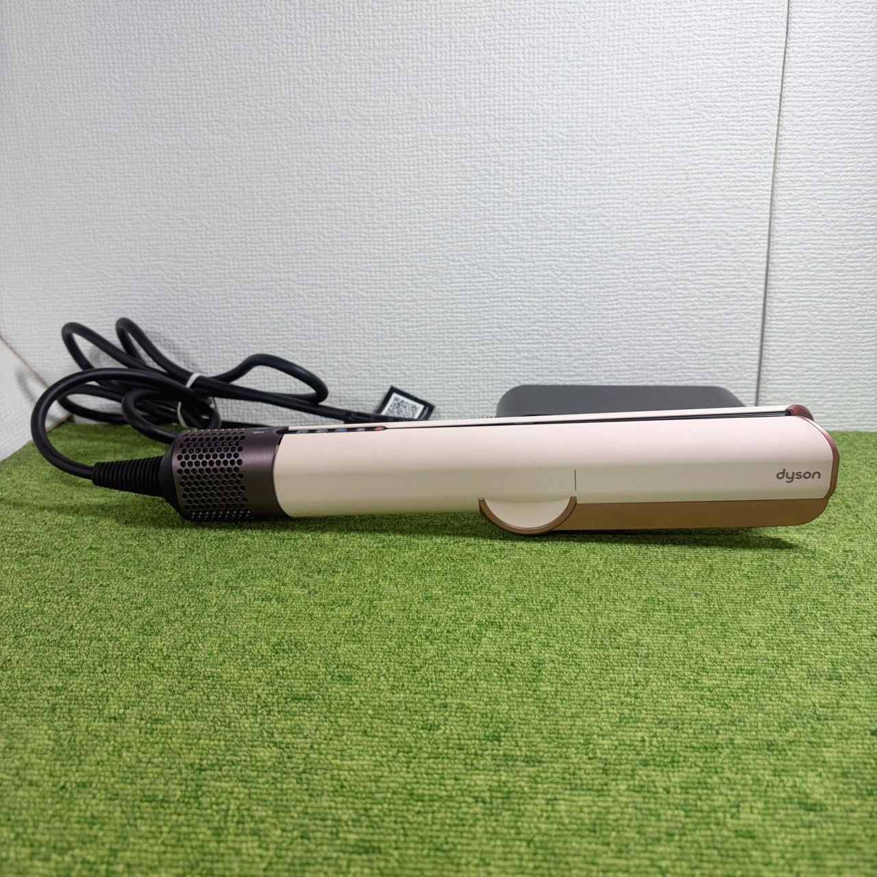 中古美品/送料無料】ダイソン/dyson ストレイトナー エアーストレート 