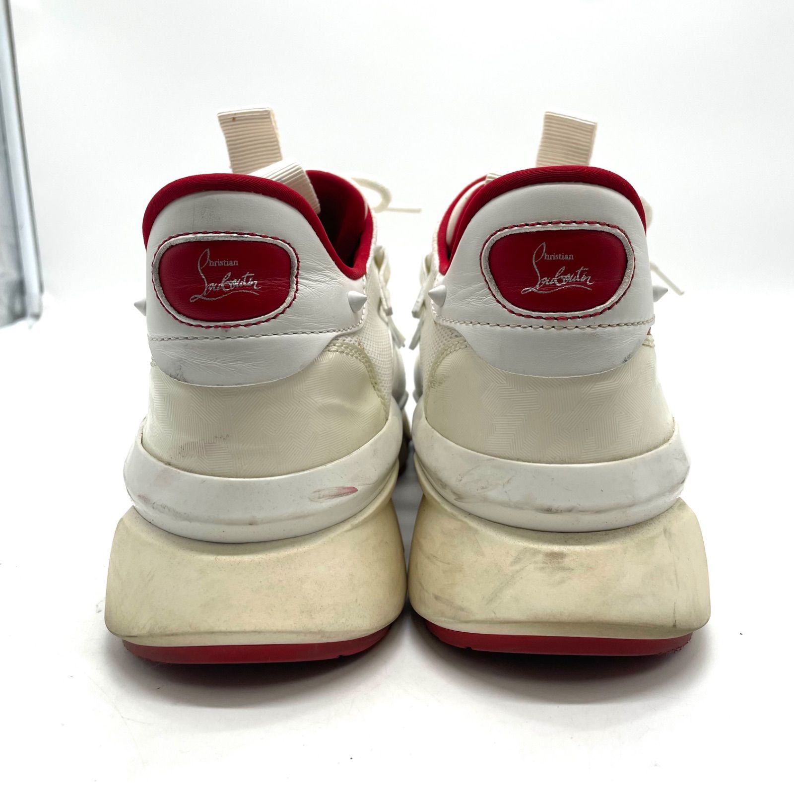 スタッズ レッド