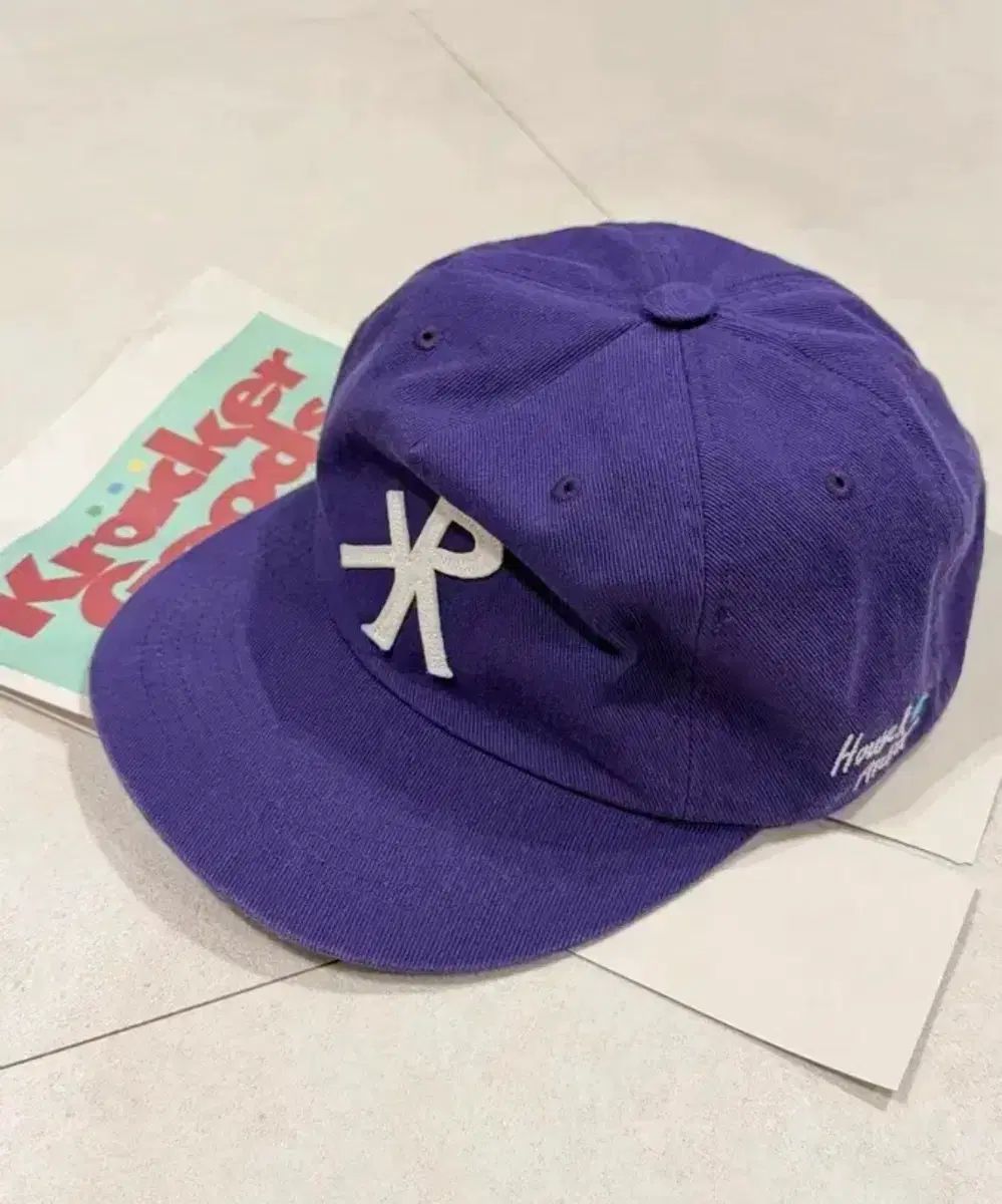 クラッカーハウス パープル キャップ