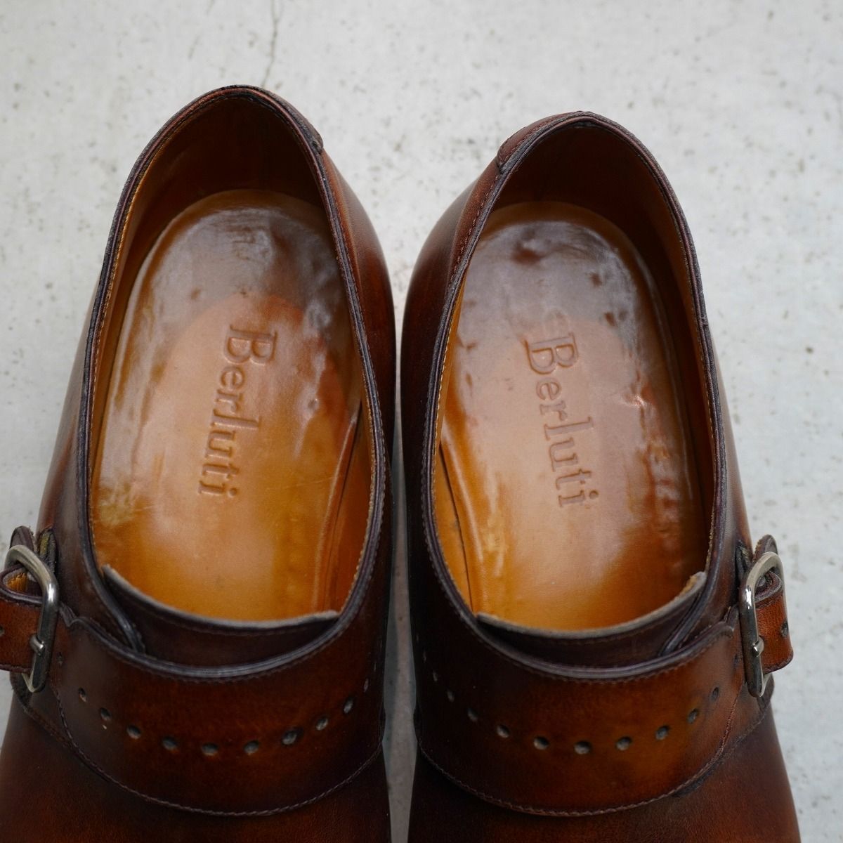 Berluti ベルルッティ パティーヌ レザー シングル ストラップ モンク