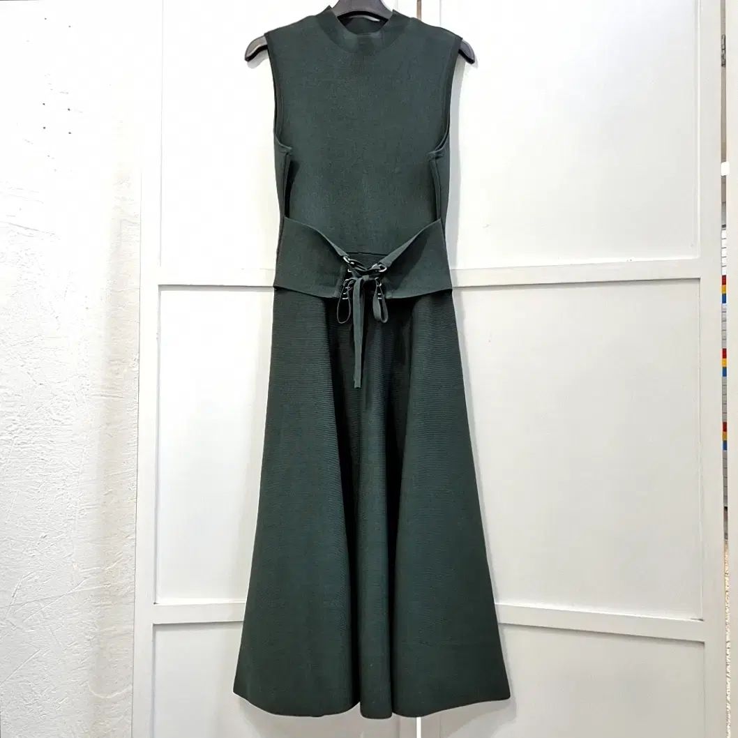 マージュ スリーブレス ニット ONE PIECE