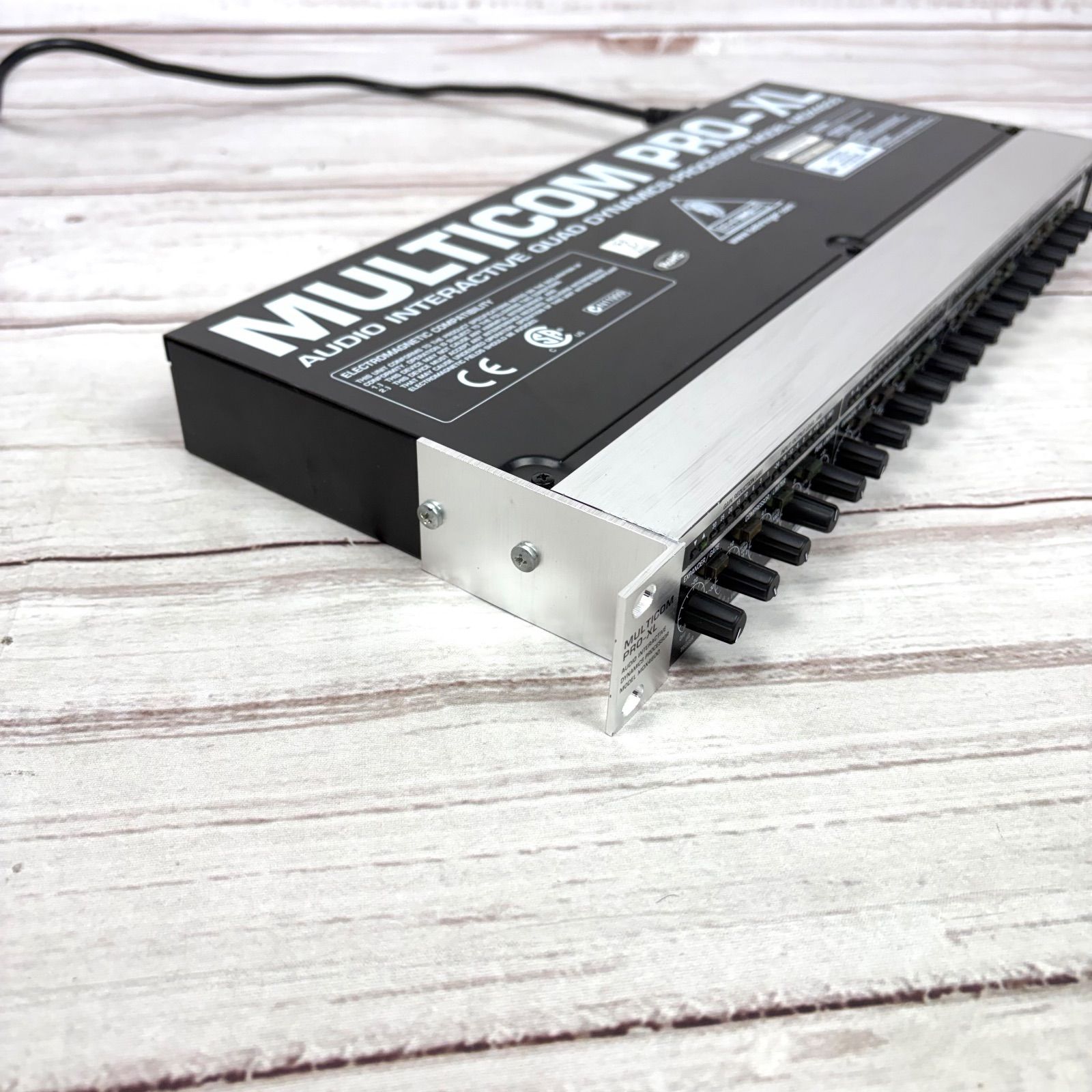 BEHRINGER MDX4600 ベリンガー コンプレッサー - メルカリ