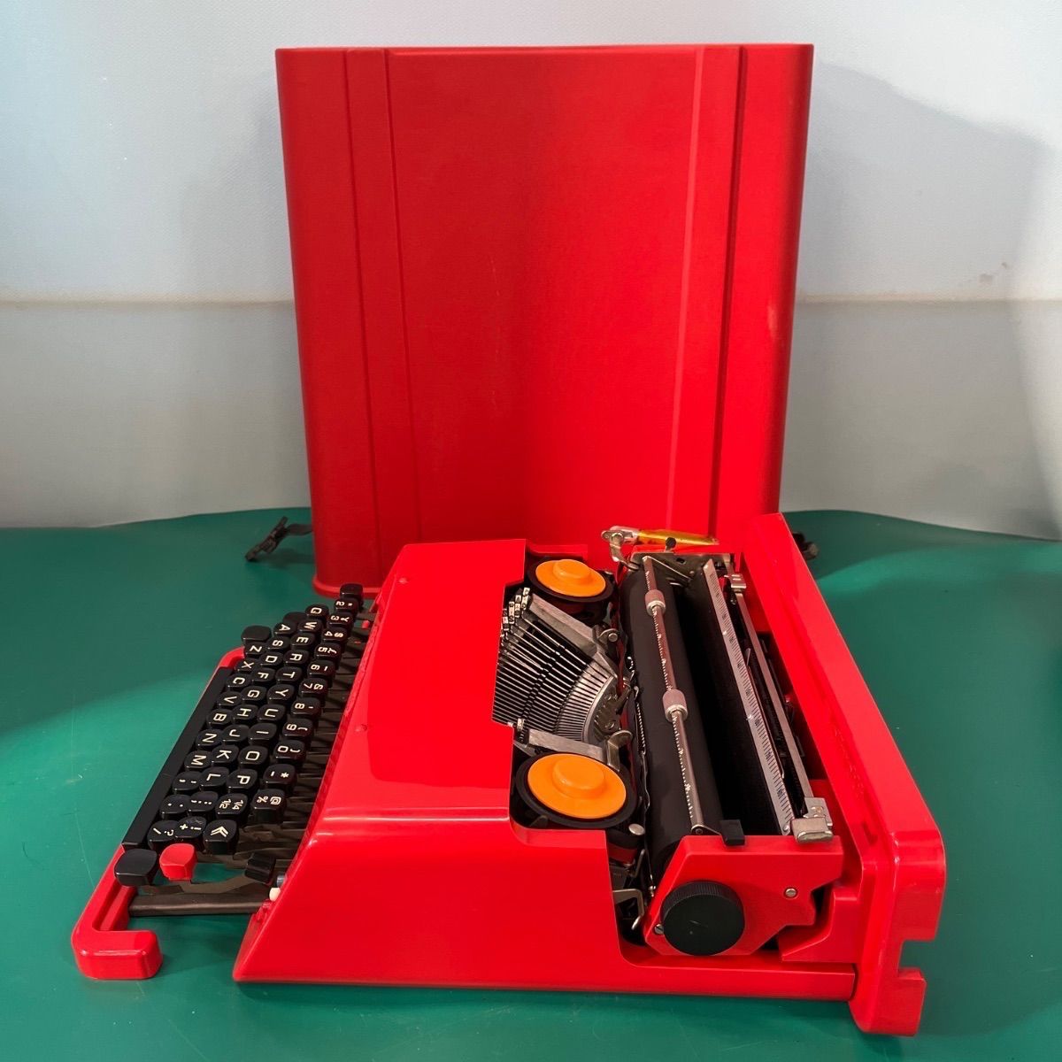 限定品 動作未確認 オリベッティ タイプライター バレンタイン 赤い