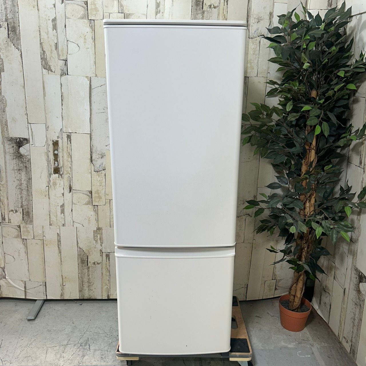 三菱ノンフロン冷凍冷蔵庫 形名 MR-P17G-W形 Amazon.co.jp: 三菱電機