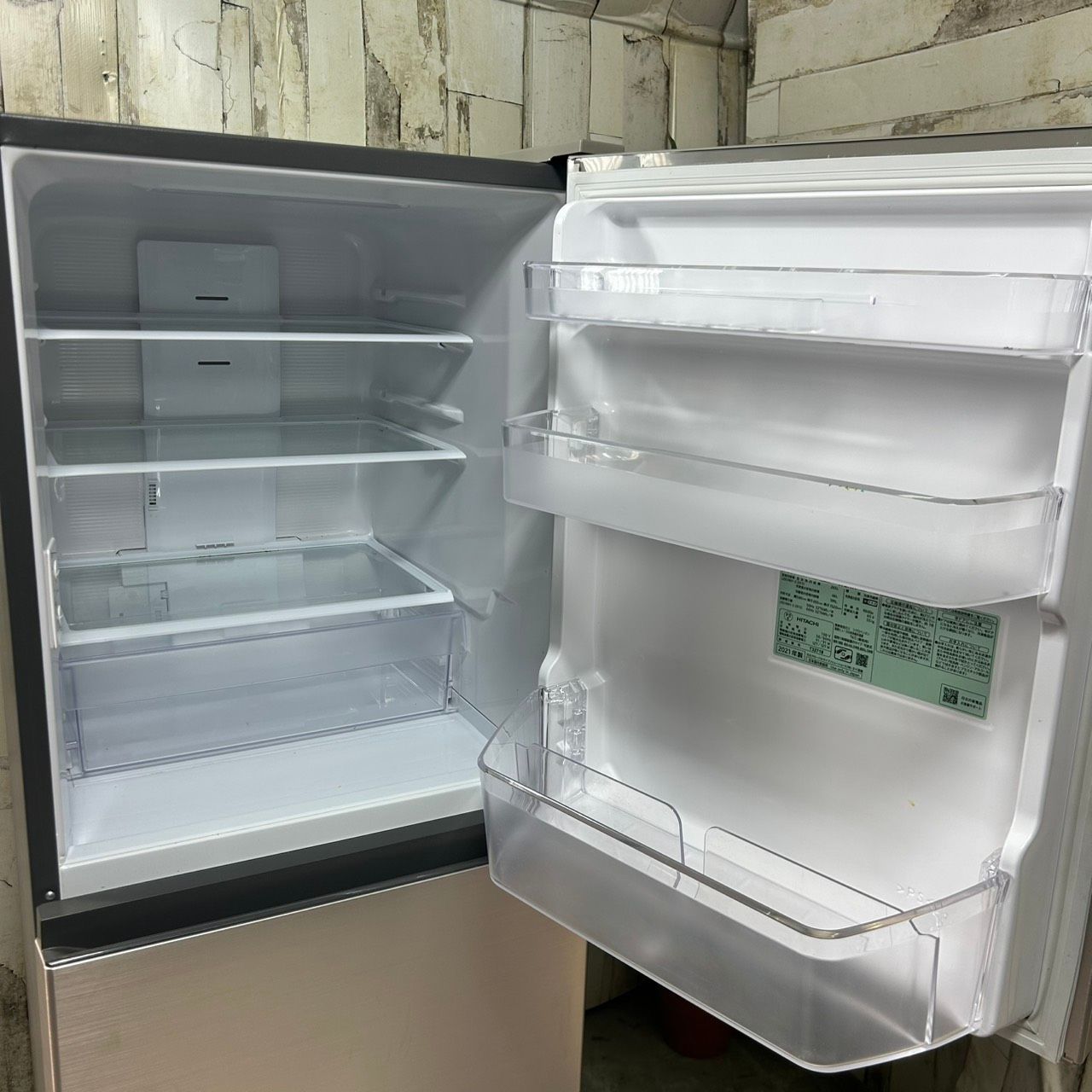 日立 HITACHI 冷蔵庫 R-27NV 2021年製 265L 清掃品 Amazon.co.jp: 日立 冷蔵庫 幅54cm 265L シャンパン R-27NV N 3ドア 右