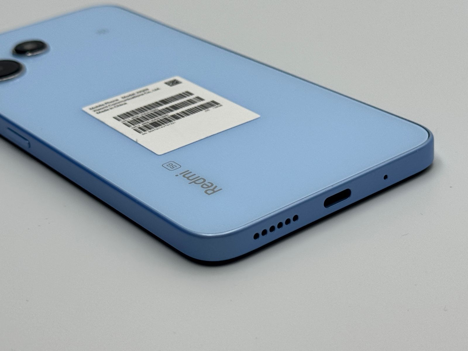 中古A】Redmi 12 5G XIG03 4GB+128GB スカイブルー SIMフリー 白ロム