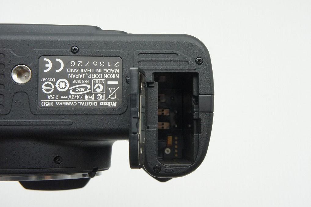 デジタル一眼レフカメラ