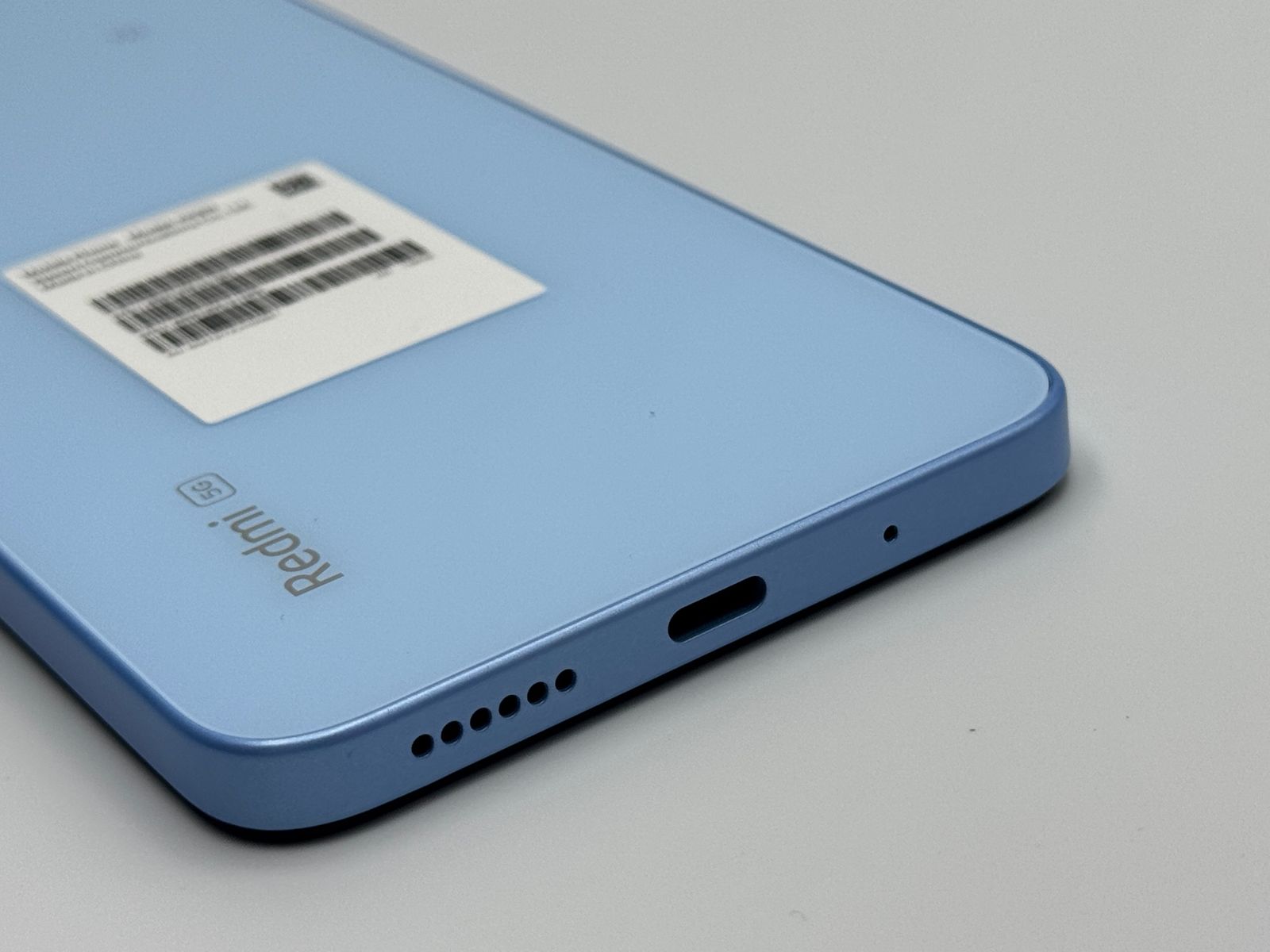 中古A】Redmi 12 5G XIG03 4GB+128GB スカイブルー SIMフリー 白ロム