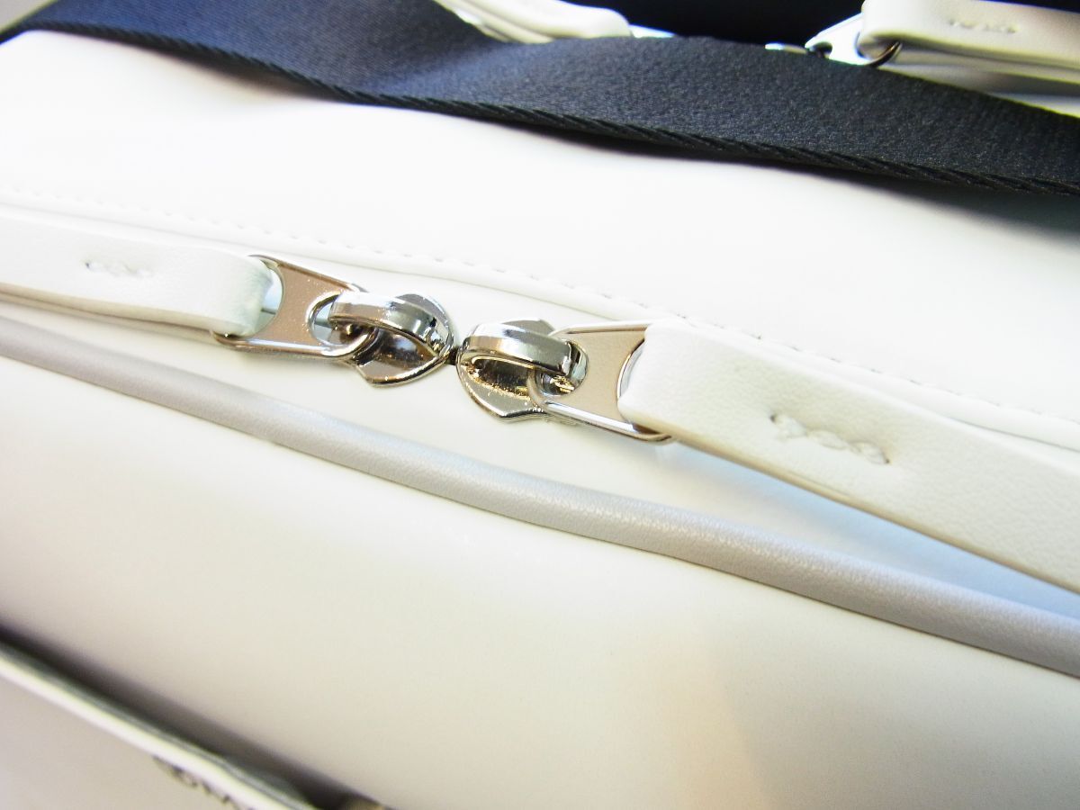 正規☆MARK&LONA マーク＆ロナ☆T3Z POUCH TLINEシリーズ 2way