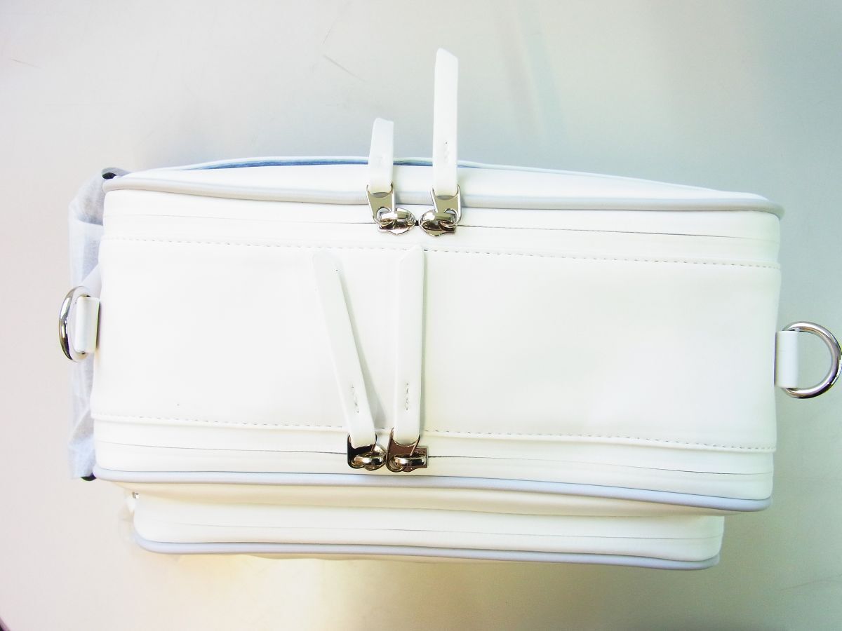 MARK&LONA マーク&ロナ ターポリン ポーチ バック　アイボリー MARK&LONA マーク&ロナ ターポリン ポーチ バック アイボリー