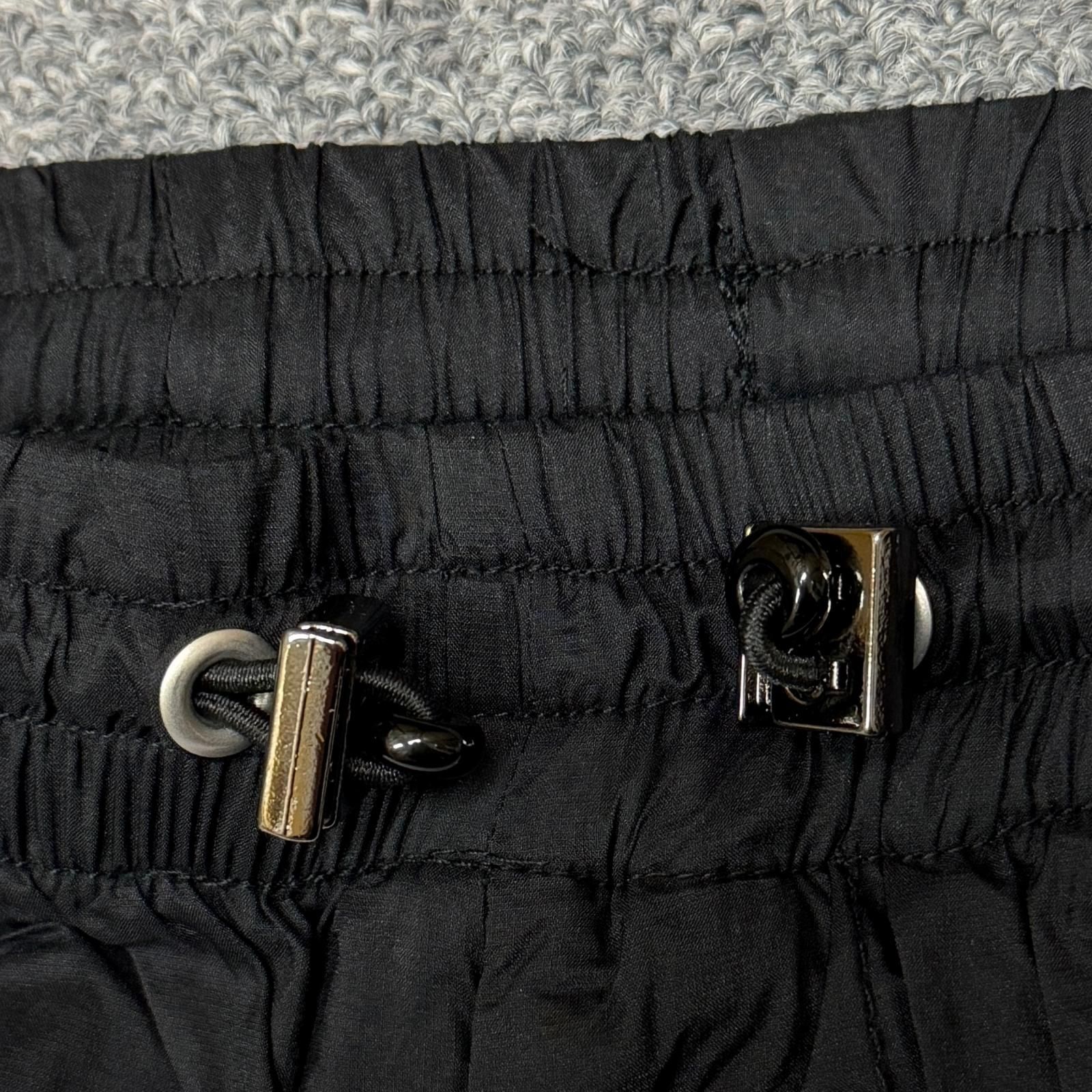 参考上代52800円 未使用 NVRFRGT PANELED LIGHT WEIGHT TRACK PANTS